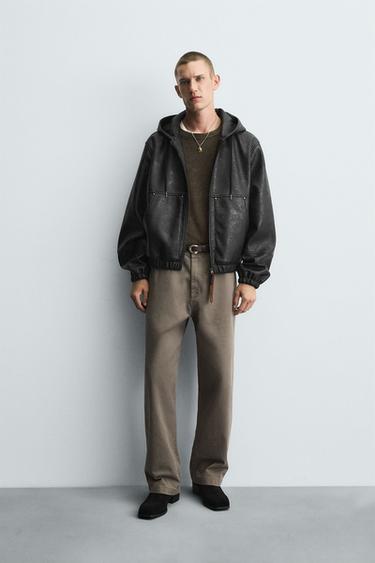 CAZADORA EFECTO PIEL CAPUCHA - Negro de Zara