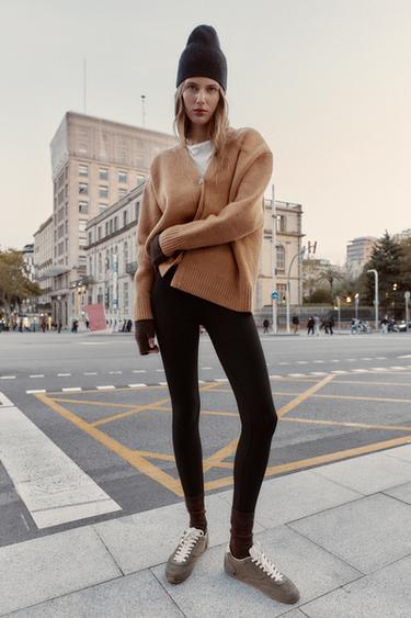 ロングニットミトンブラウンZaraのロングニットミトン - ブラウン