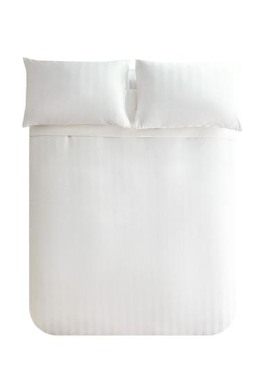 STRIPED SATEEN DUVET COVER (500 THREAD COUNT) - White by Zara