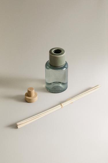 (190 ML) PURE GARDENIA REED DIFFUSERS - white by Zara