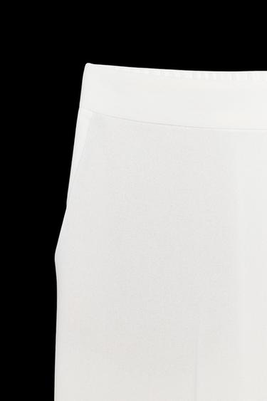 FLIESSENDE HOSE MIT GERADEM SCHNITT - Cremefarben von Zara