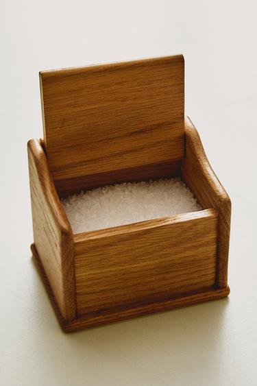OAK WOOD SALT SHAKER WITH LID - Light brown by Zara