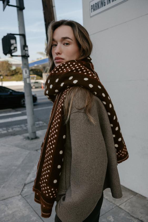 POLKA DOT PRINT SCARF