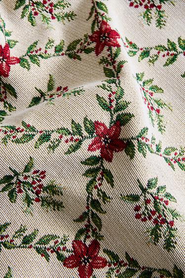 CHRISTMAS DIAMOND JACQUARD TABLE RUNNER - Red by Zara - Image 3