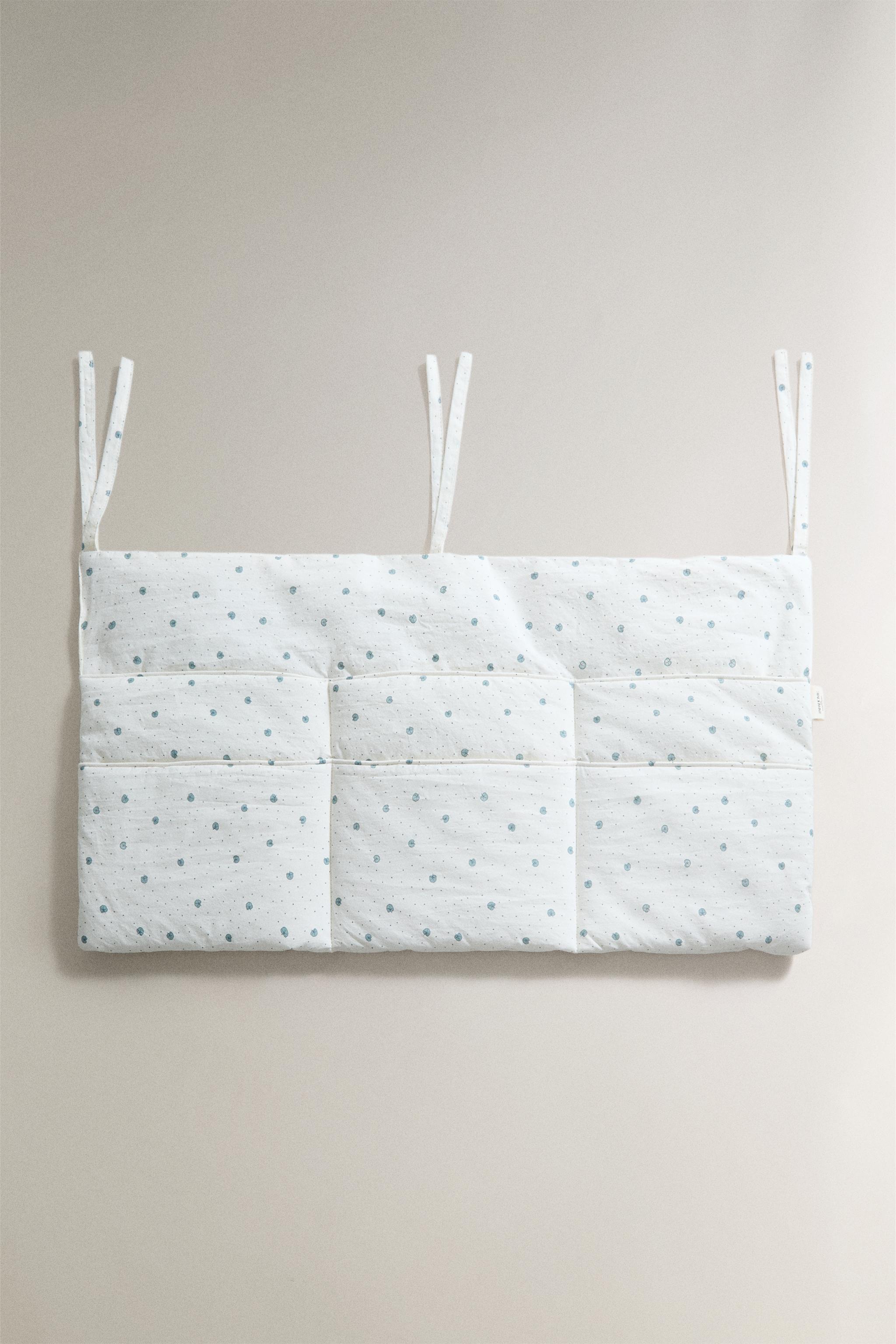 COT ORGANIZER WITH LEAVES — Ecru