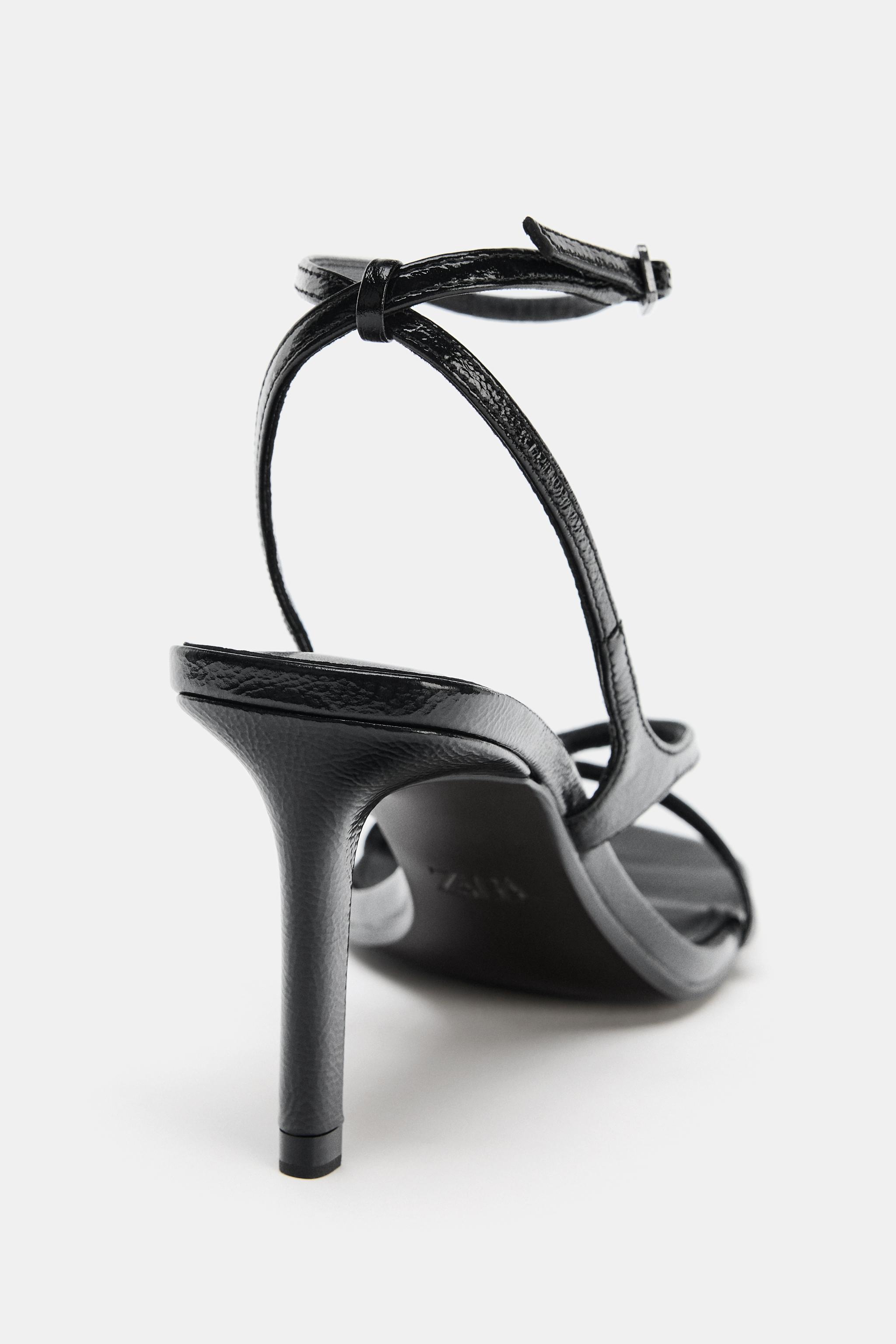 LEATHER HEELED SANDALS