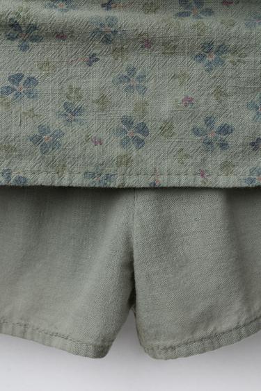 JUPE-SHORT STRUCTURÉE À FLEURS - Vert gris de Zara - Image 3