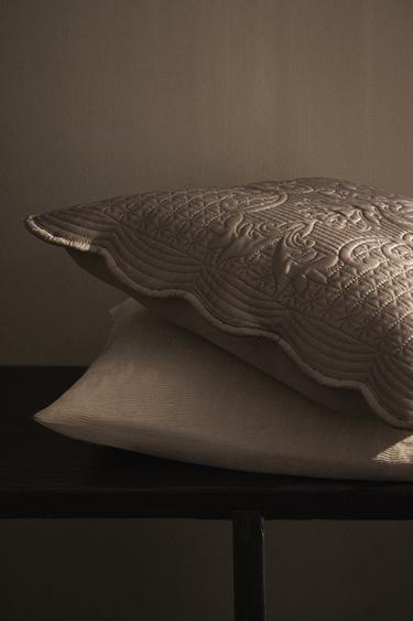 QUILTED CUSHION COVER FOR QUILTS WITH RAISED DESIGN - Brown / Taupe by Zara