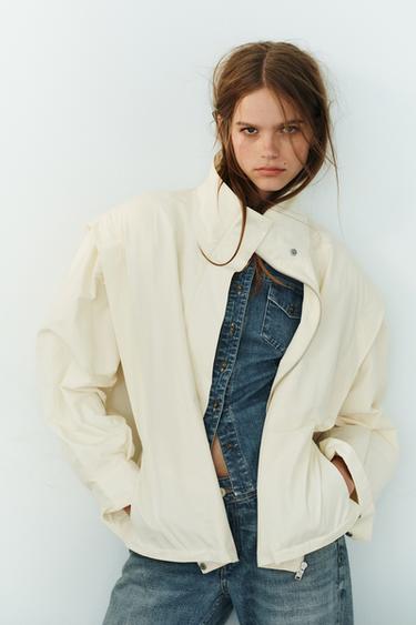 VESTE À COL MONTANT ET CEINTURE - Vanille de Zara