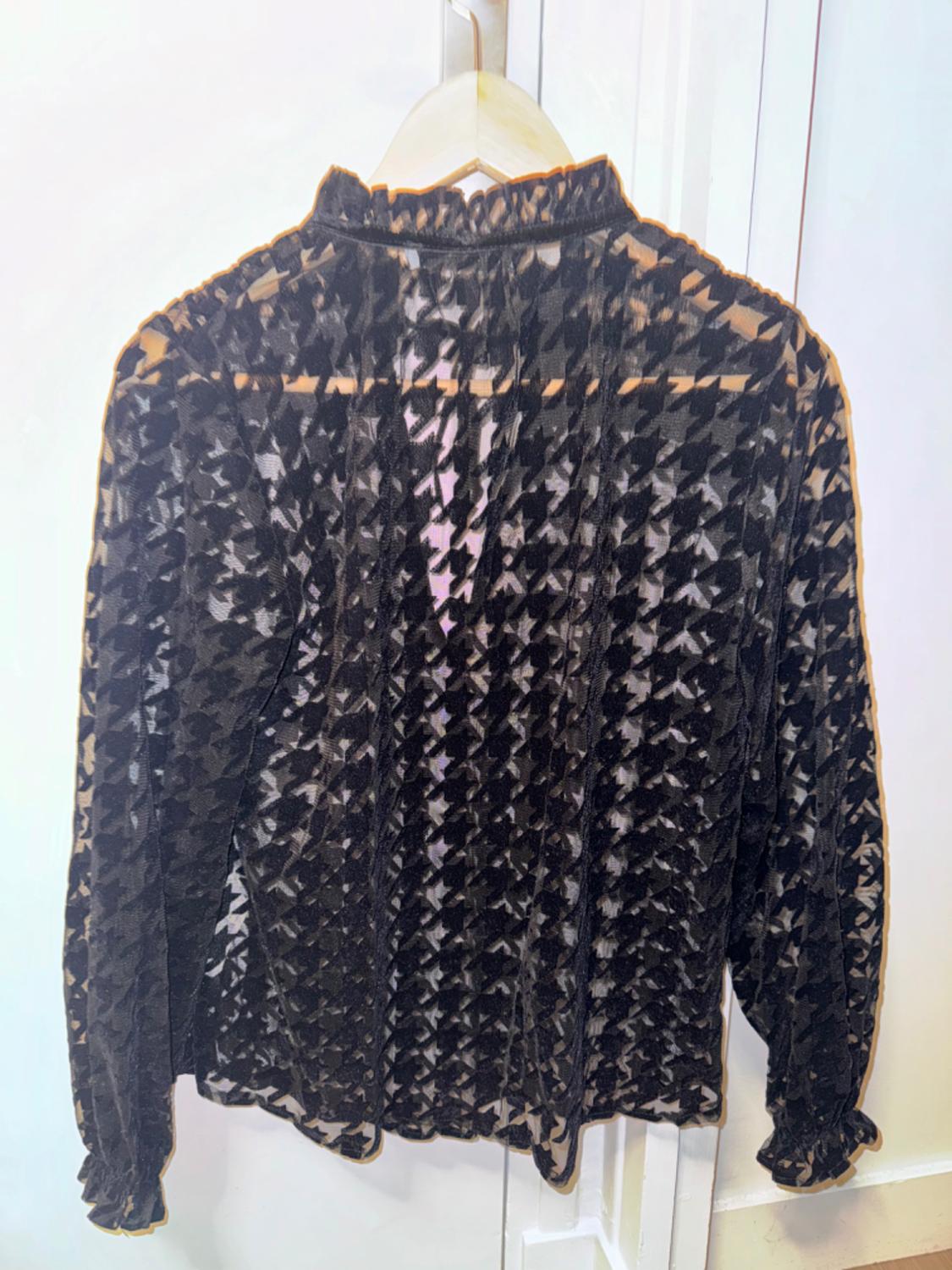 HOUNDSTOOTH BLOUSE WITH FLOCKING - Image 5