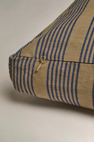 COUSSIN ASSISE BANQUETTE RAYURES - rayures de Zara - Image 2