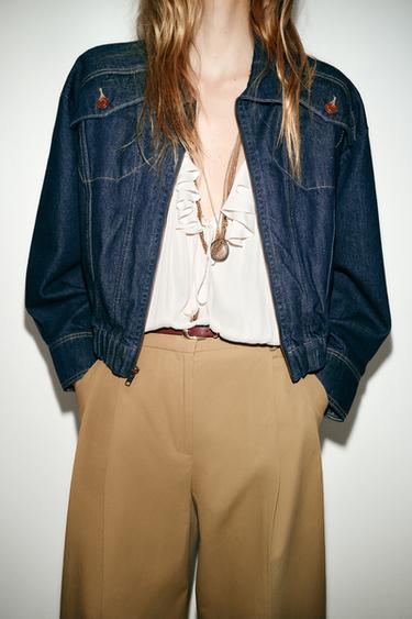 PANTALON À PINCES ET CEINTURE - Marron clair de Zara - Image 2