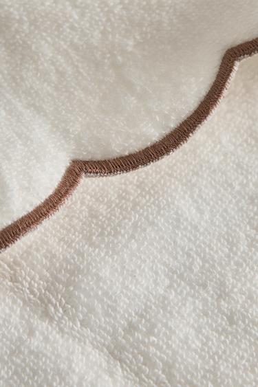 PACK OF HAND TOWELS WITH SCALLOPED DETAIL (PACK OF 3) - Dusty pink by Zara