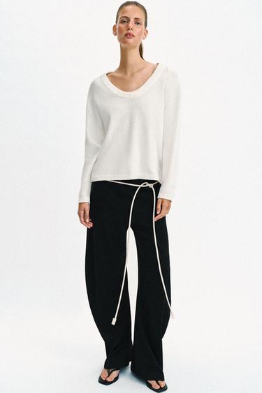 PULL EN MAILLE À DÉCOLLETÉ ARRONDIE - Blanc de Zara