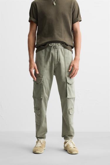PANTALÓN CARGO BOLSILLOS - Khaki de Zara