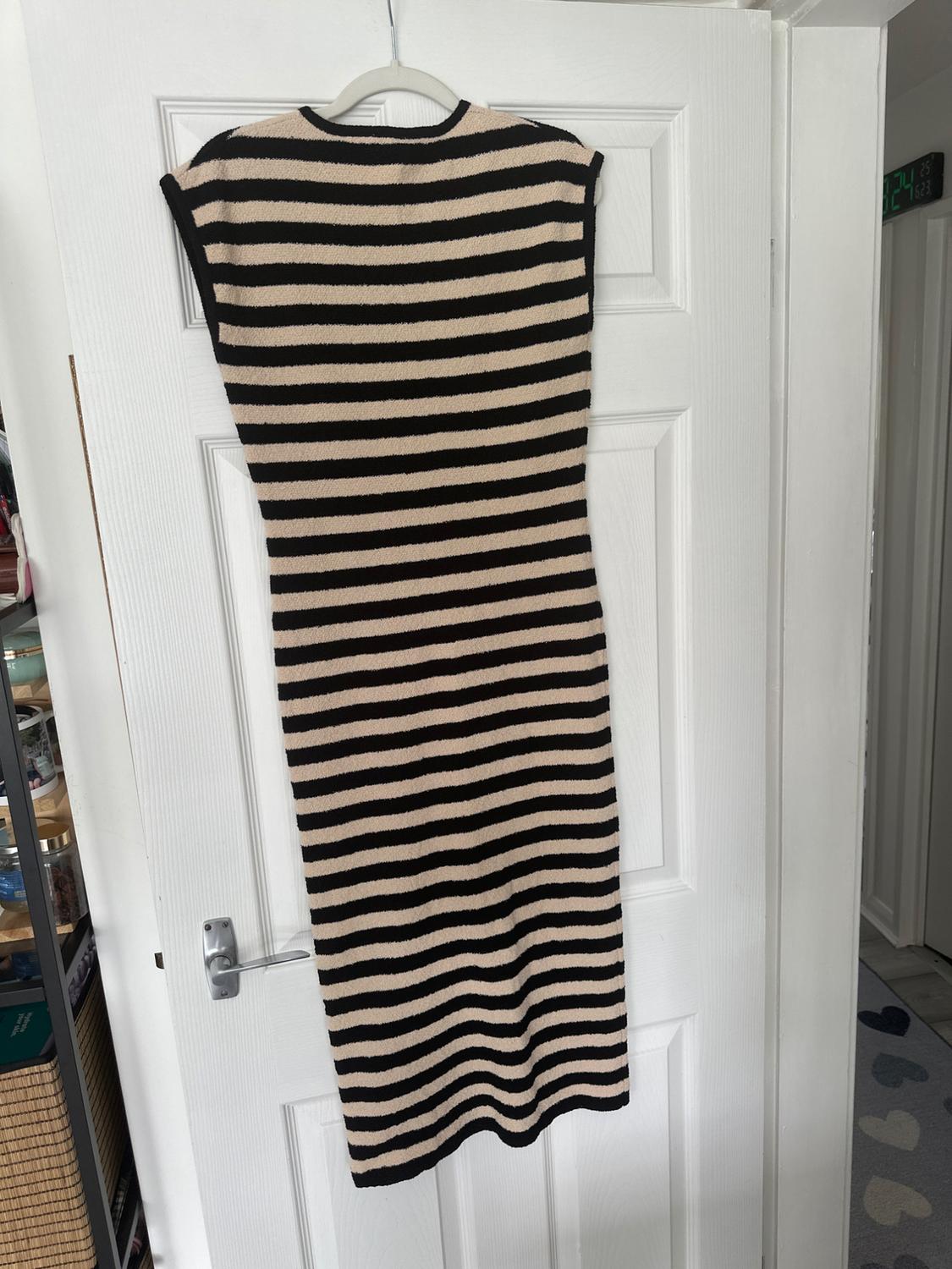 STRIPED CUTWORK DRESS - Image 3