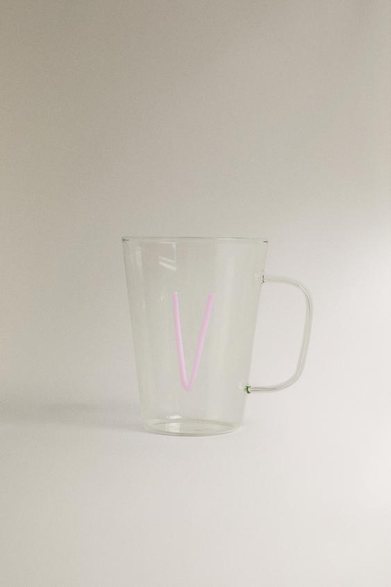 CANECA DE BOROSSILICATO COM INICIAL V - Rosa da Zara - Imagem 0