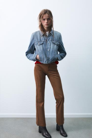 PANTALÓN FLARE EFECTO ANTE - Tabaco de Zara