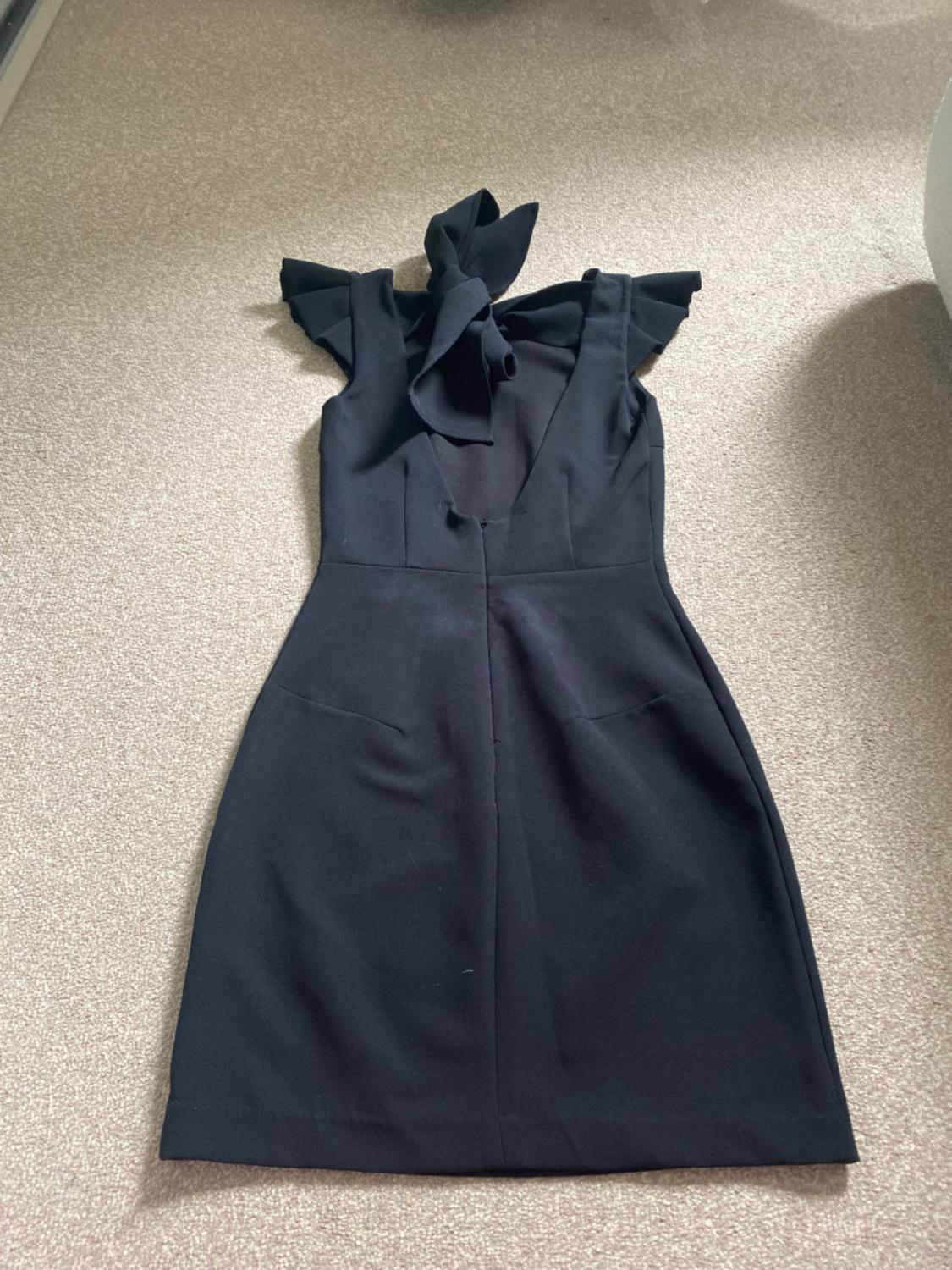 OPEN BACK DRESS WITH BOW - Image 3