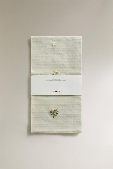 EMBROIDERED COTTON TEA TOWEL - GREENISH by Zara - Image 3