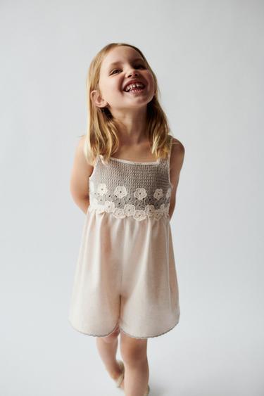 MONO FLORES CROCHET - Crudo de Zara