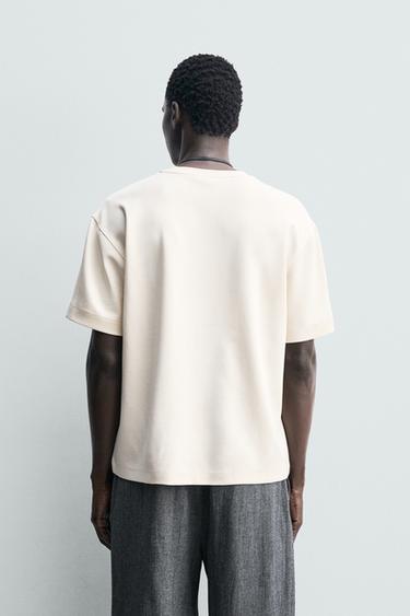 T-SHIRT RELAXED SOFT - Blanc cassé de Zara - Image 2