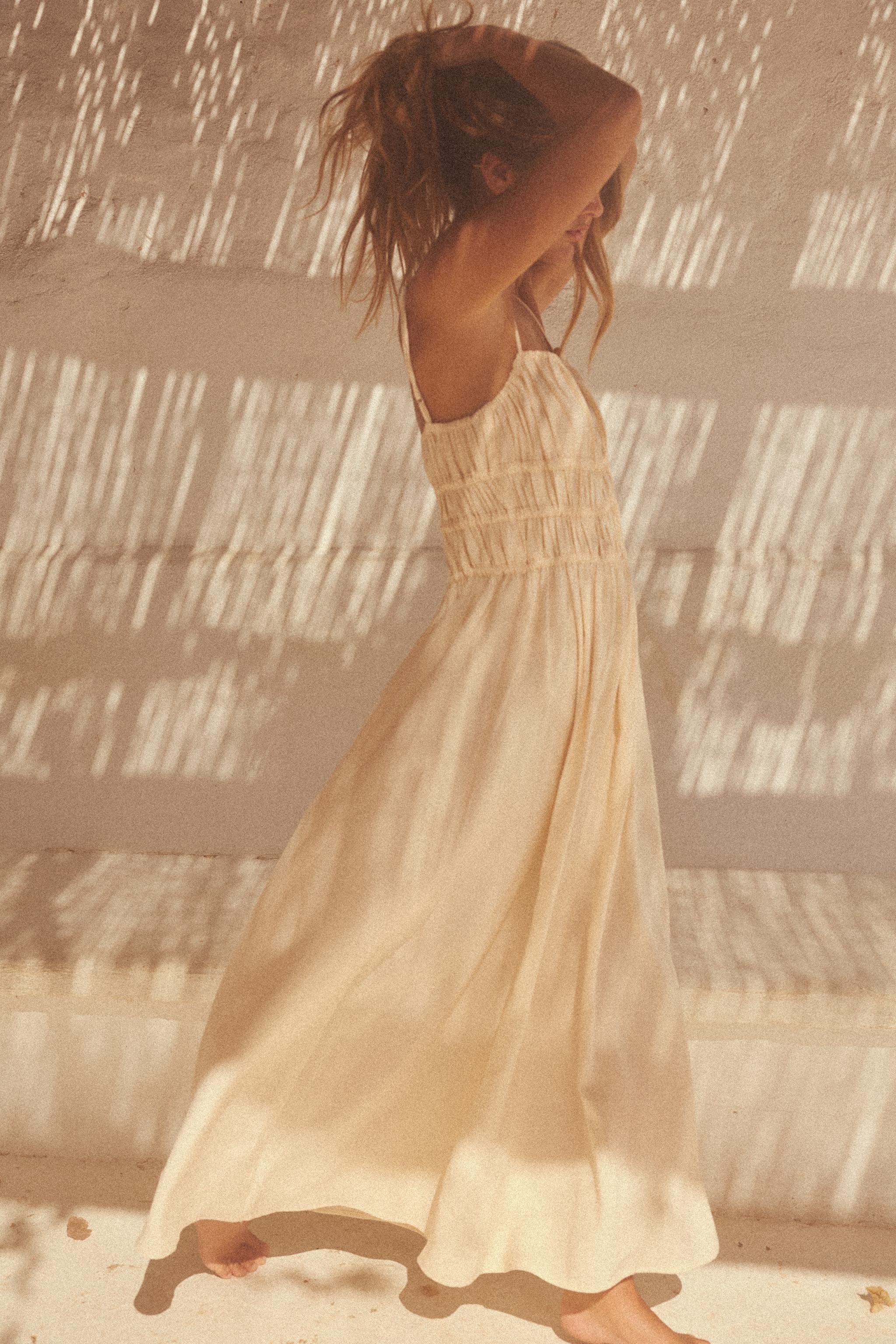 FLOWY ELASTIC MIDI DRESS - Ecru | ZARA United States
