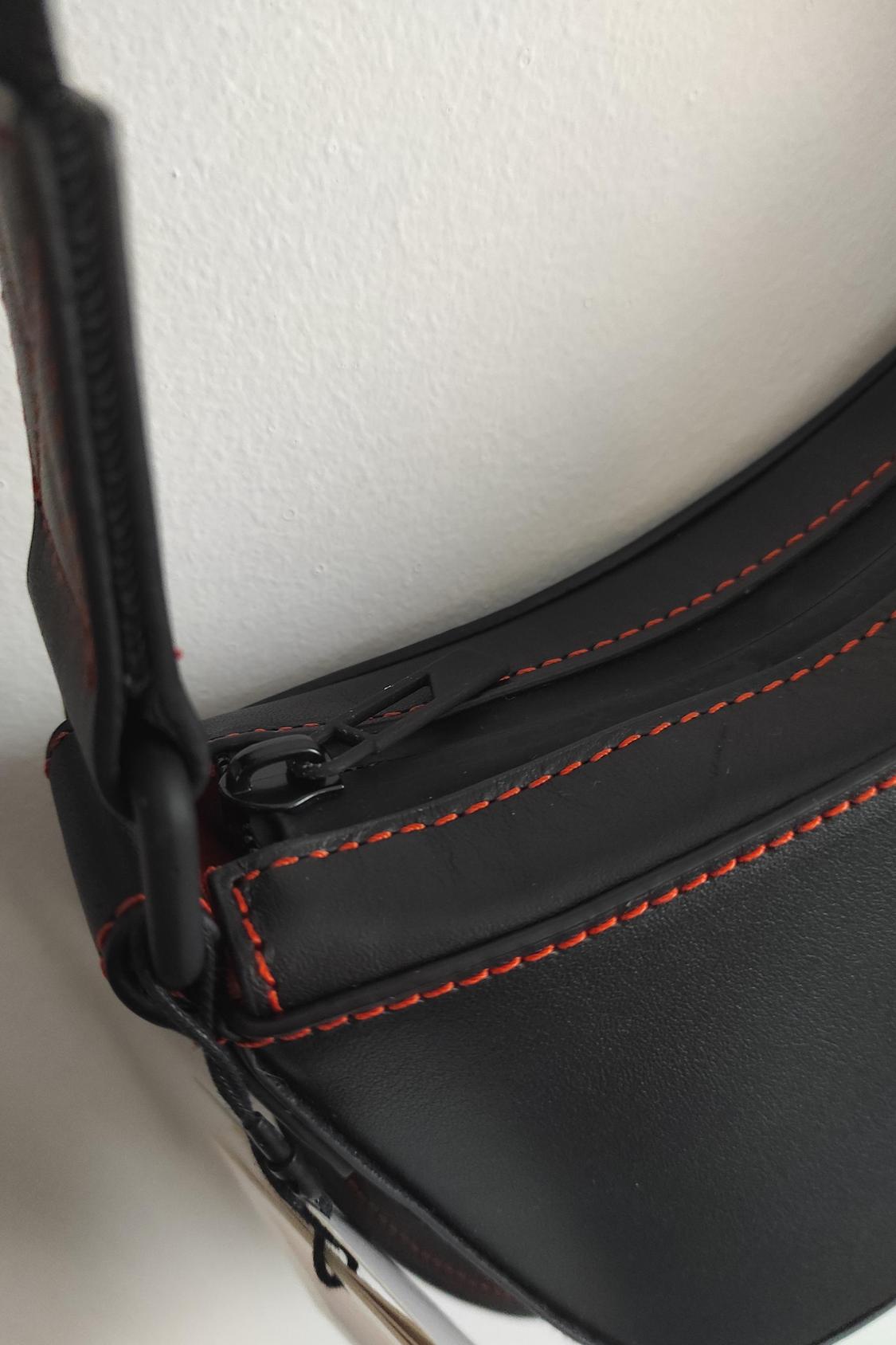 PURPLE® LEATHER SHOULDER BAG - Image 4