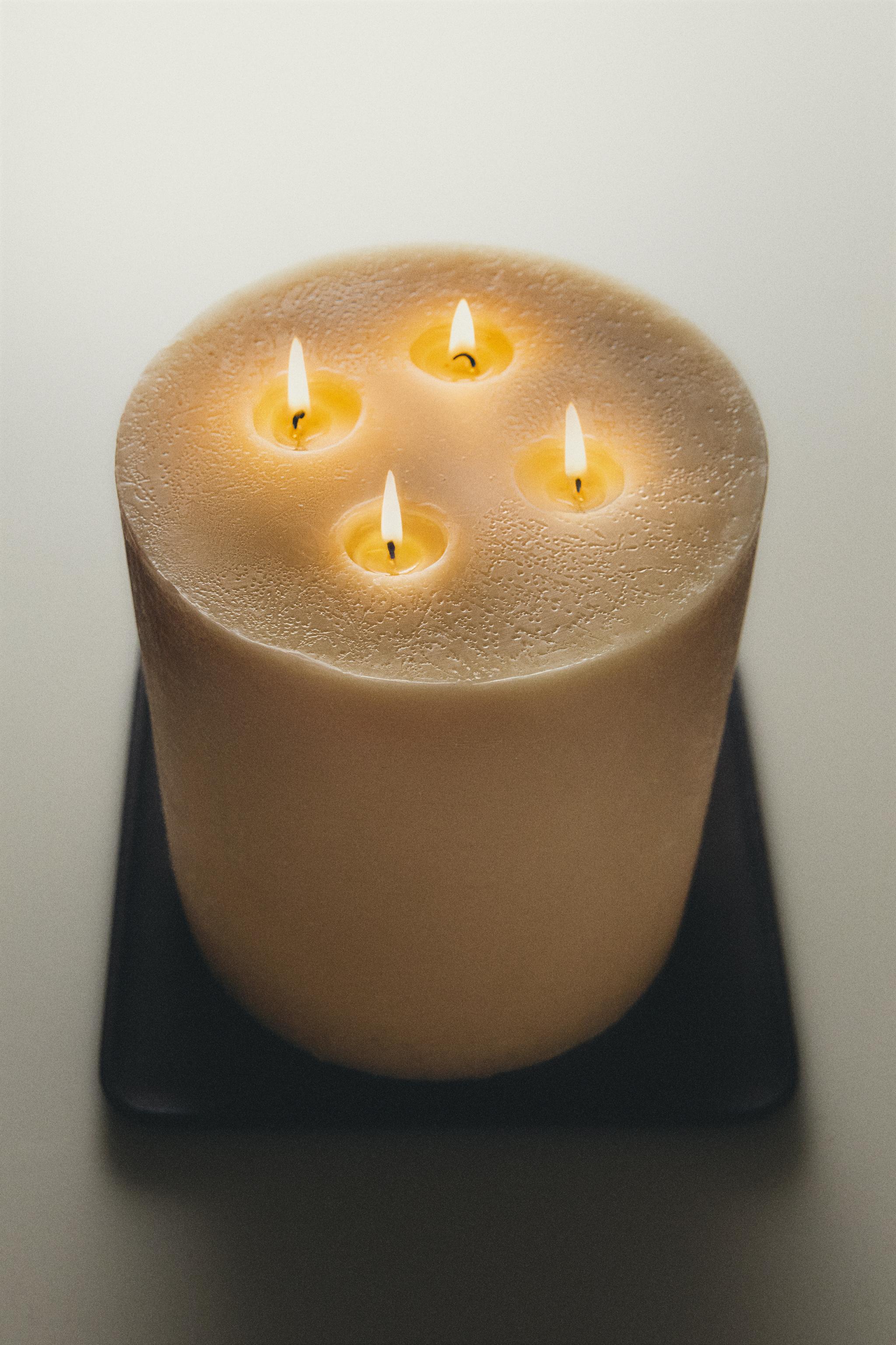 LARGE DECORATIVE CANDLE — Cream