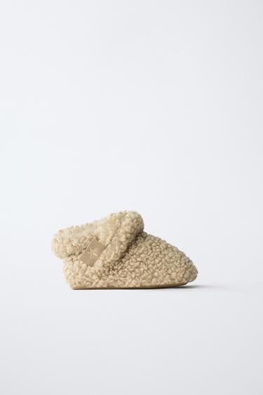 FAUX SHEARLING BOOTS - Sand Brown by Zara