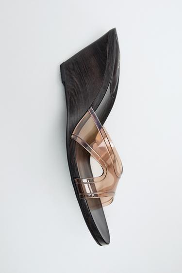 Zara WEDGE SANDALS WITH VINYL EFFECT - Brown