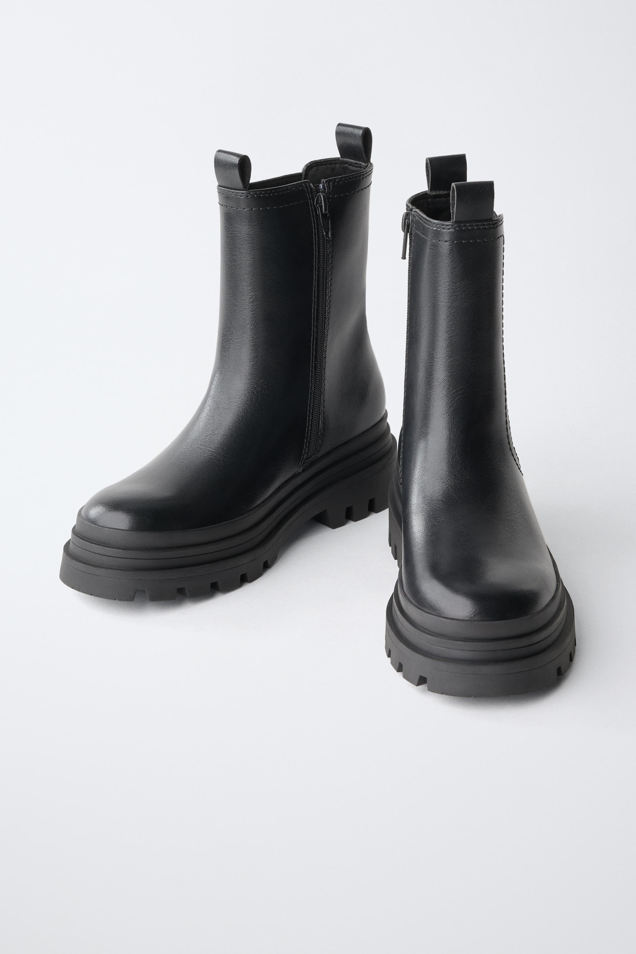 Chelsea Boots