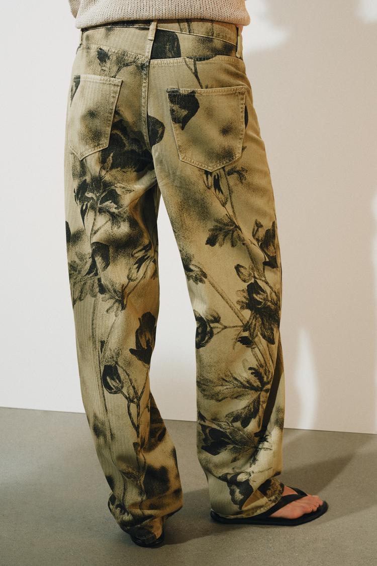 JEANS COLECCIÓN ZW CINTURA MEDIA BARRIL FLORAL 3