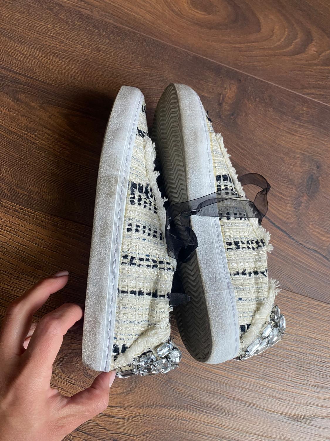 ELEGANT SNEAKERS - Image 4