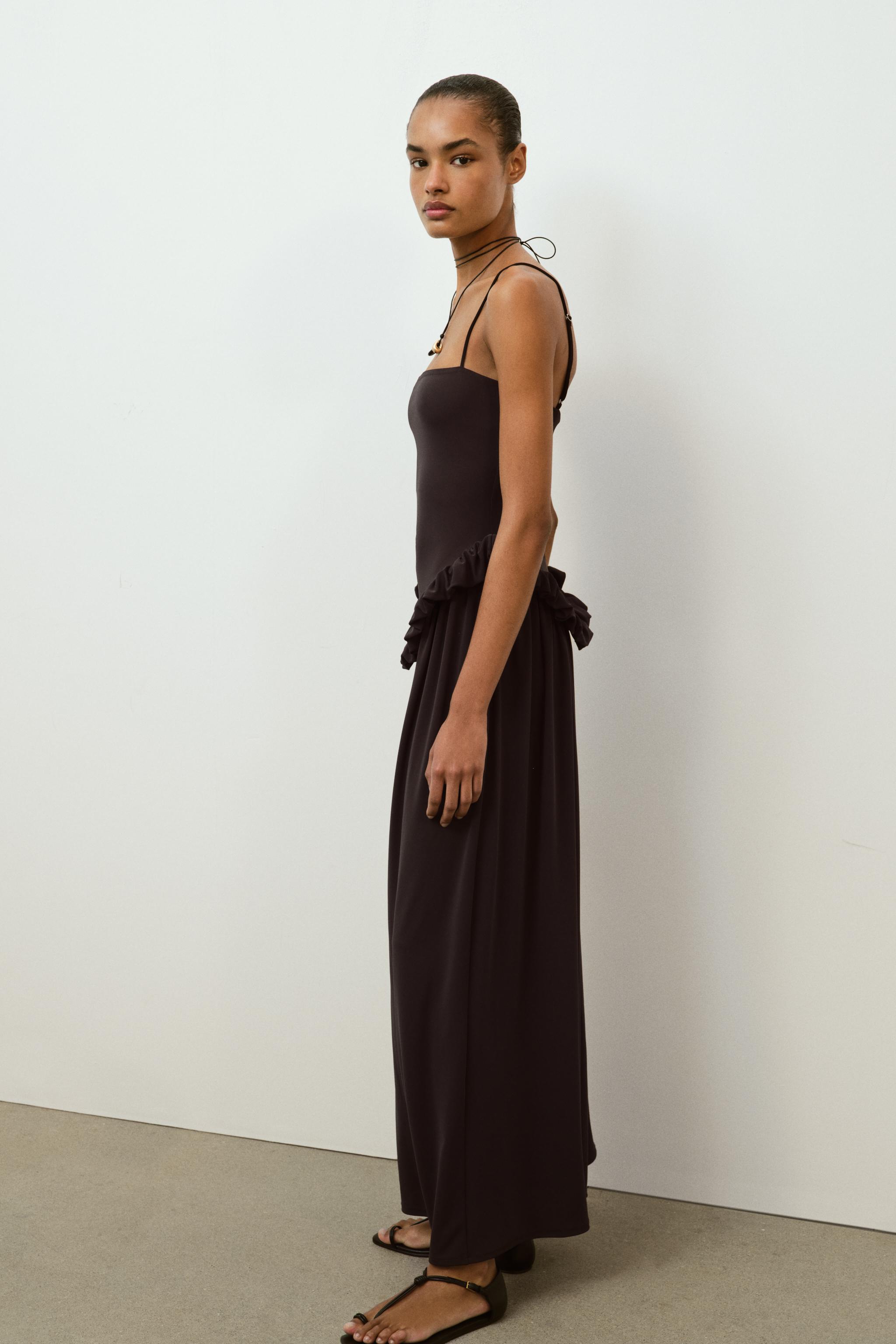 VOLUMINOUS PEPLUM DRESS - Dark brown | ZARA Australia VOLUMINOUS PEPLUM DRESS - Dark brown | ZARA Australia