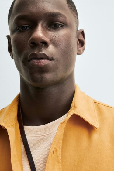 CHEMISE LYOCELL - COTON À POCHES - Jaune vif de Zara - Image 4