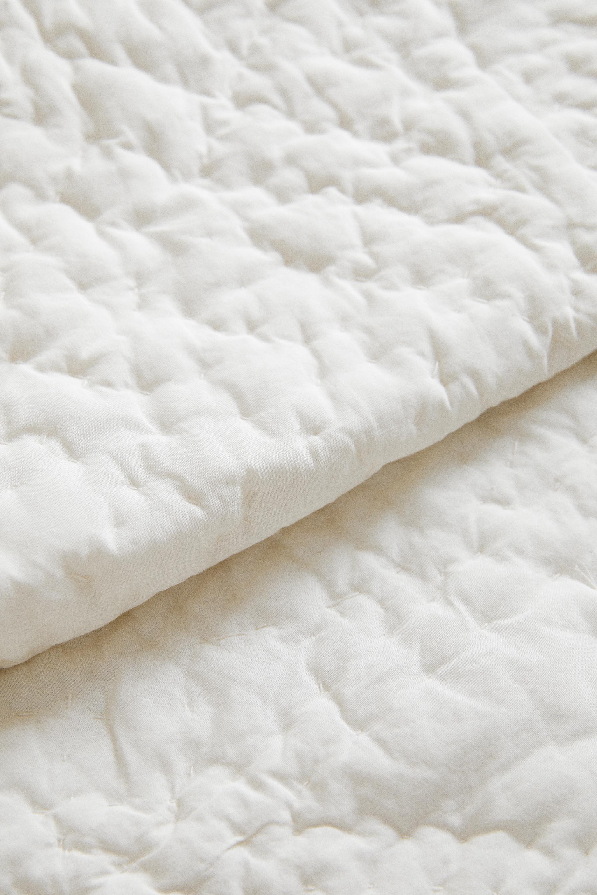 COTTON VOILE QUILT | KATHARINE POLE