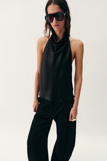 АТЛАСНЫЙ ТОП С ГОРЛОВИНОЙ ХАЛТЕР — ЧЕРНЫЙ от Zara