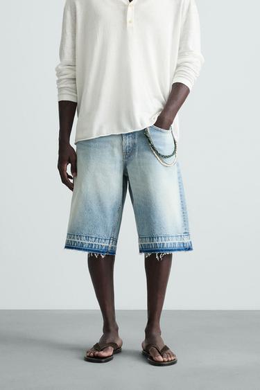 Zara BAGGY FIT DENIM SHORTS - Light blue