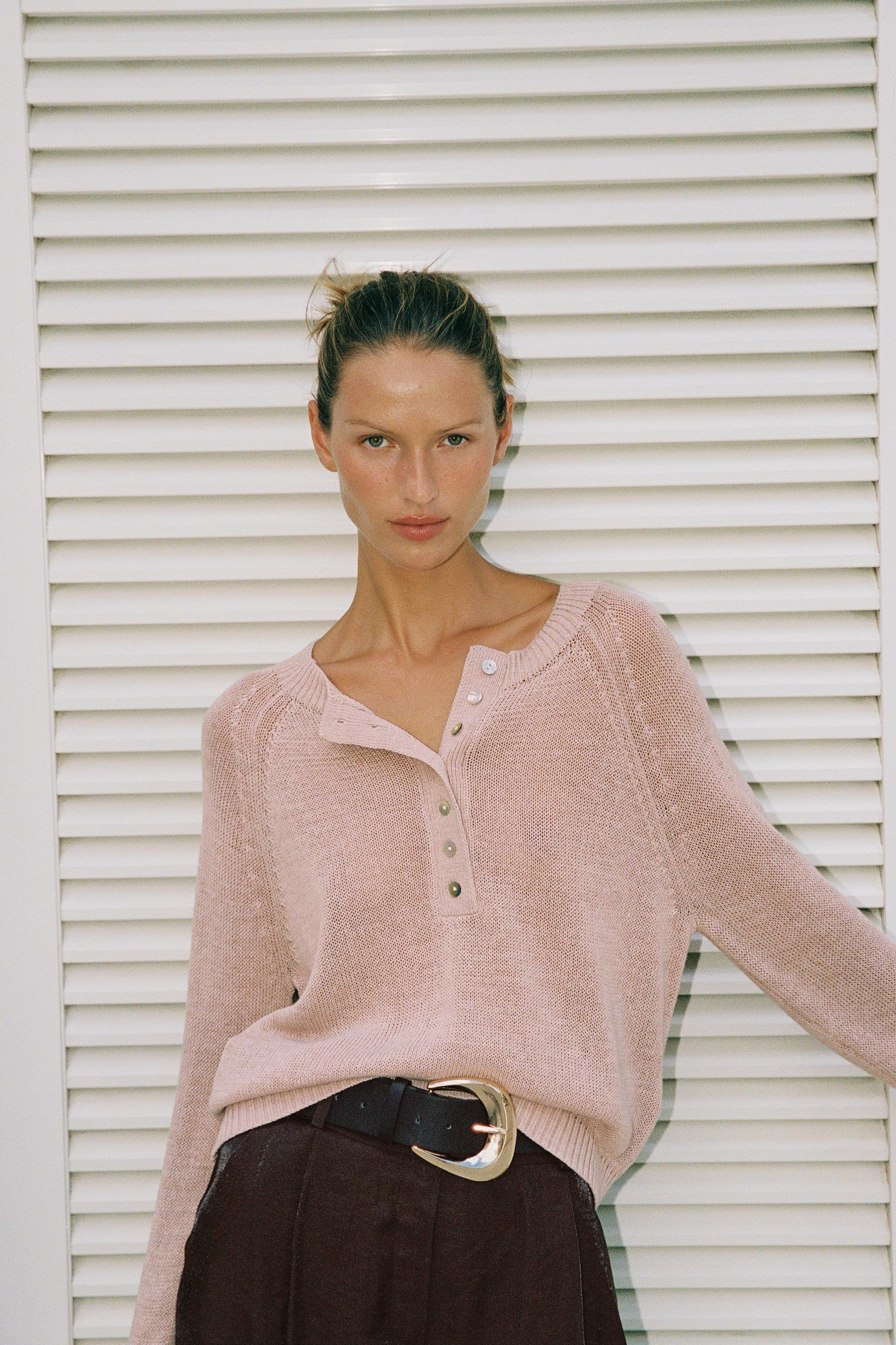BUTTON-UP KNIT JUMPER — Pink