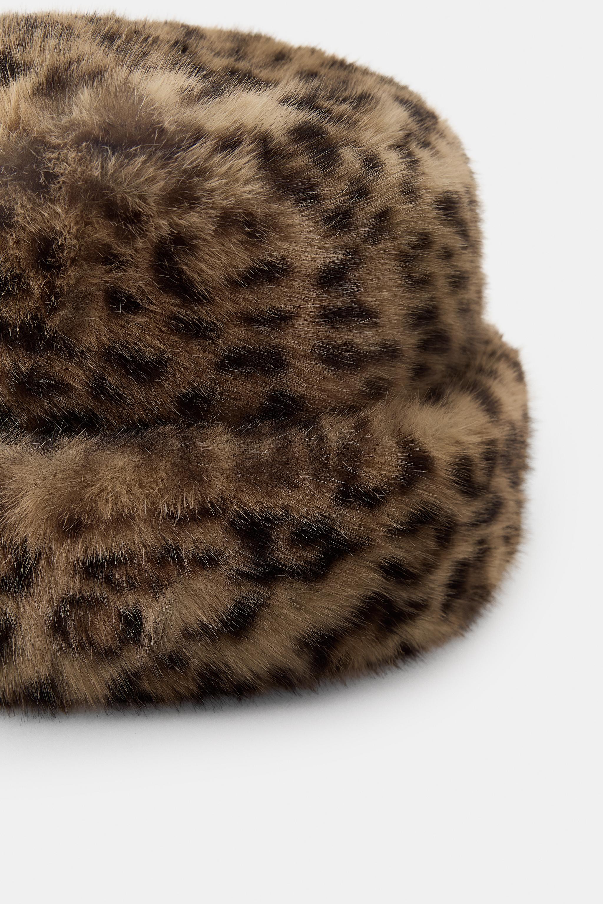FAUX FUR ANIMAL PRINT HAT
