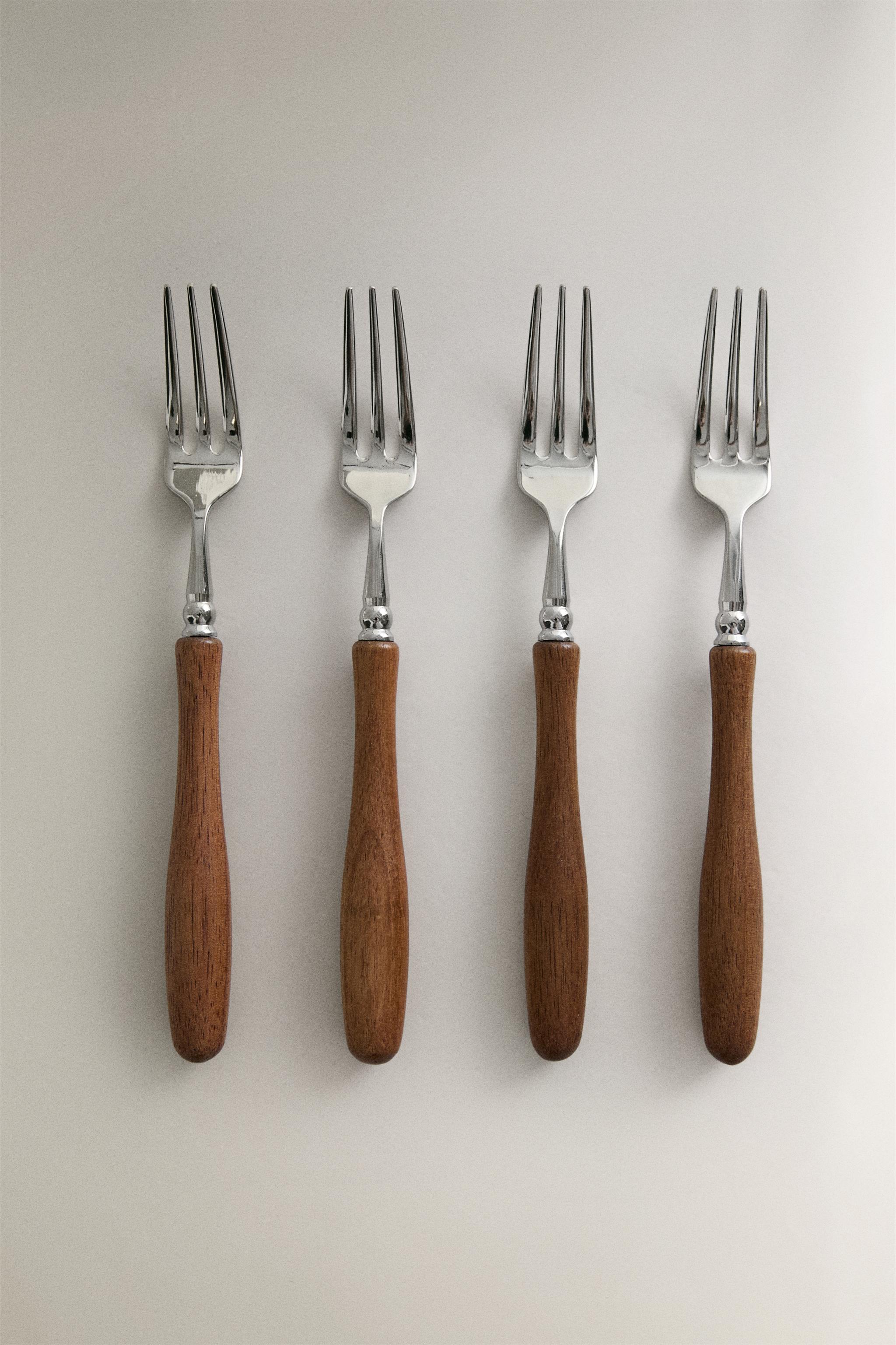 PACK OF ACACIA WOOD HANDLE BRUNCH FORKS (PACK OF 4) - Light beige