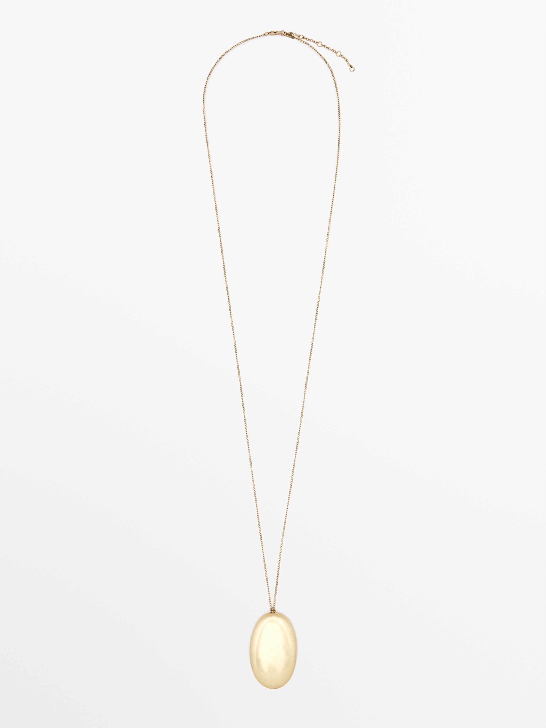 Collier pièce métallique