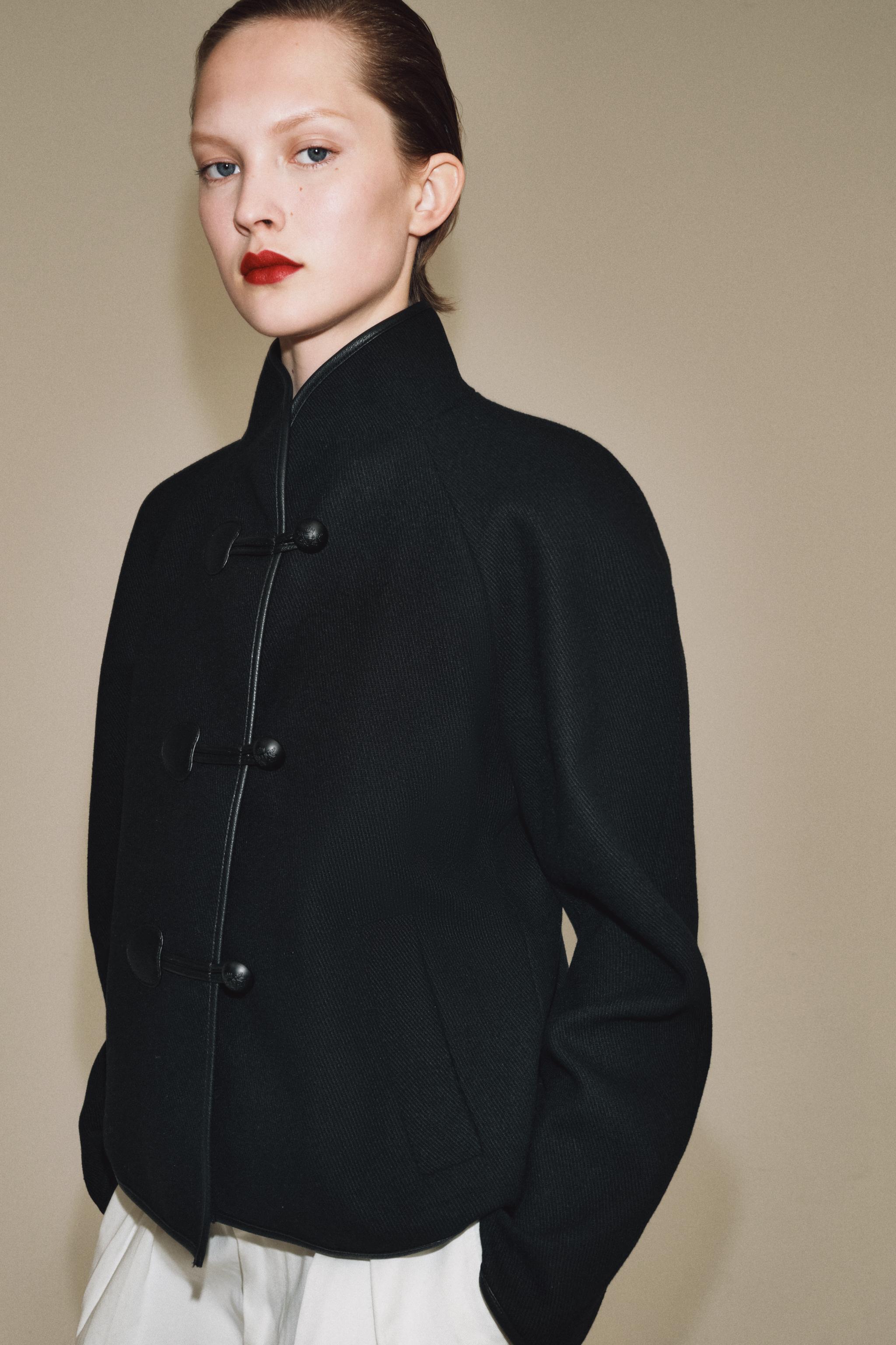 ZW COLLECTION SHORT WOOL-BLEND COAT WITH FROG FASTENING