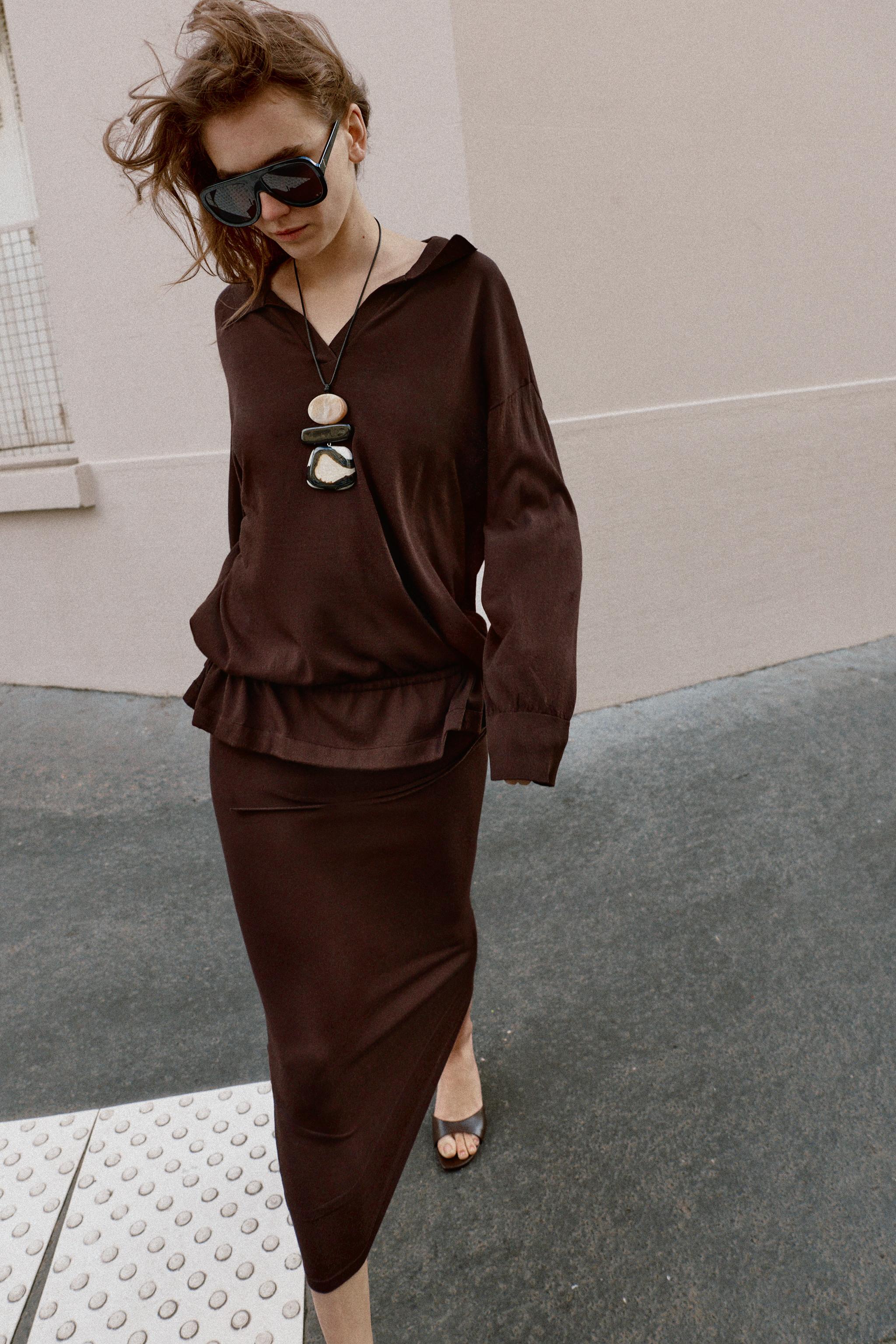 RUFFLED KNIT POLO