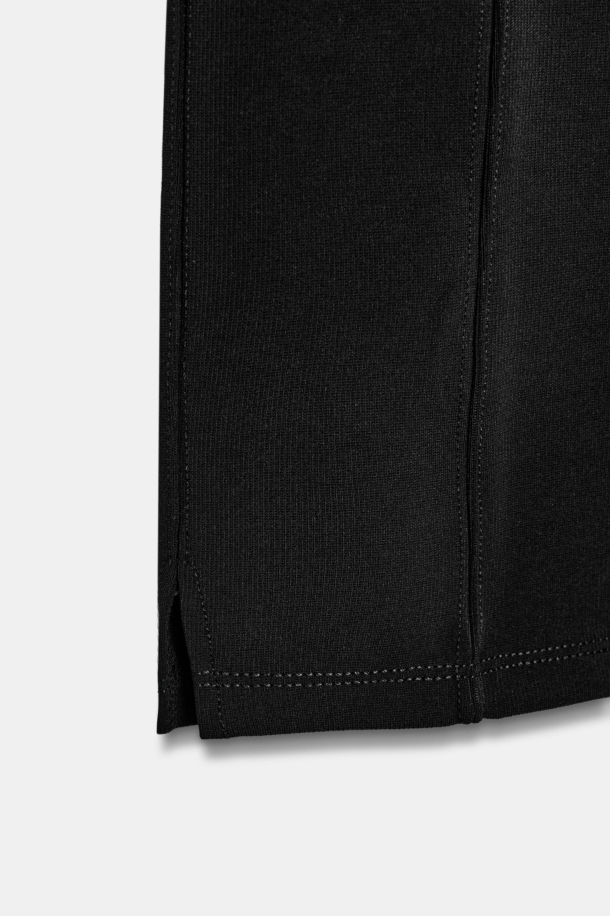 CONTRAST STITCH CAPRI PANTS