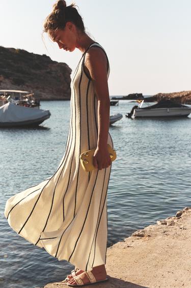 POCHETTE DÉCORS MÉTALLIQUES - Moutarde de Zara