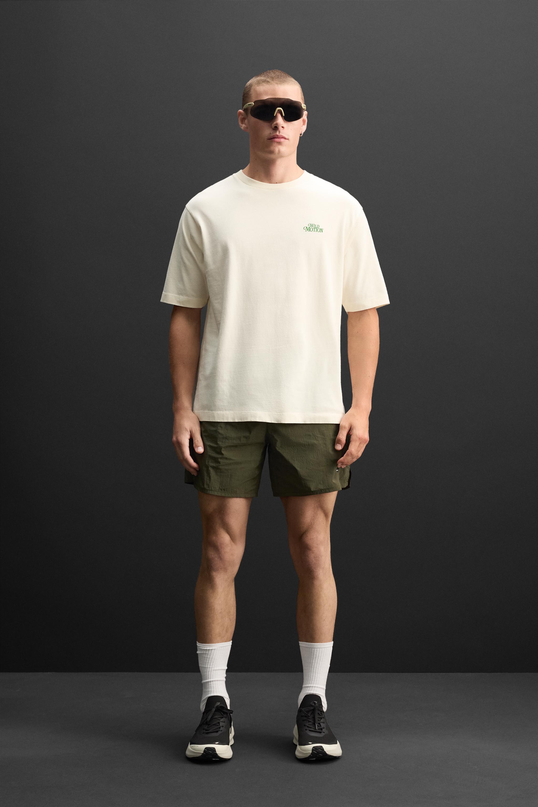 コントラストプリント Tシャツ - バター | ZARA Japan / 日本