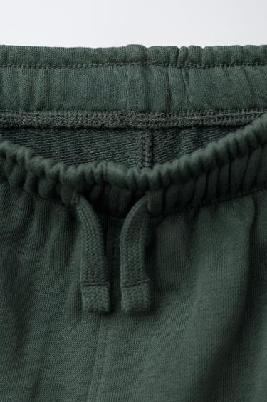 ENSEMBLE SWEAT À CAPUCHE ET PANTALON DE JOGGING ÉTIQUETTES - Vert émeraude de Zara - Image 6