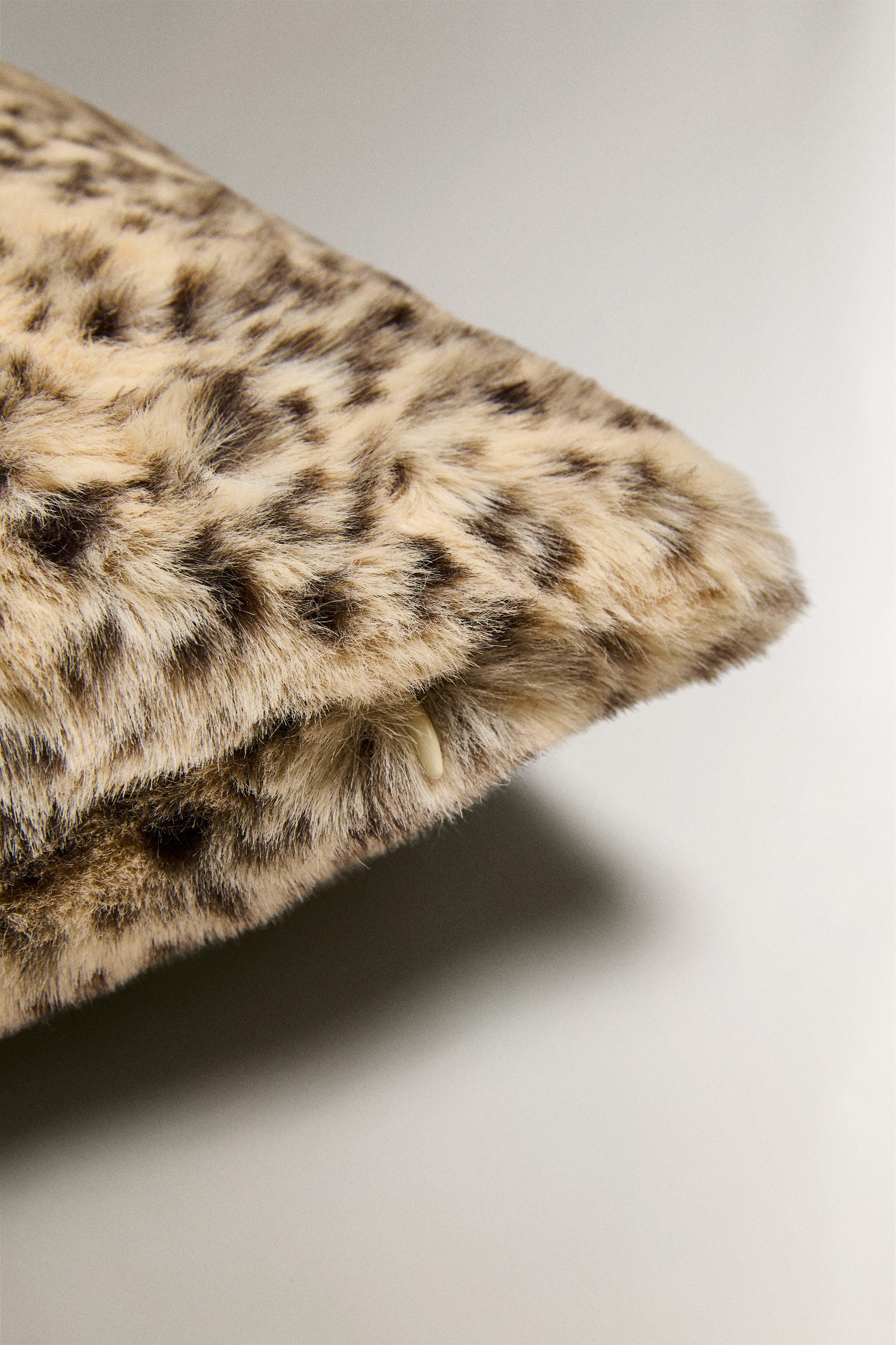 HOUSSE DE COUSSIN IMPRIMÉ ANIMALIER